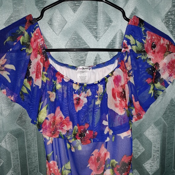 Floral off shoulder bodysuit - Picture 2 of 3